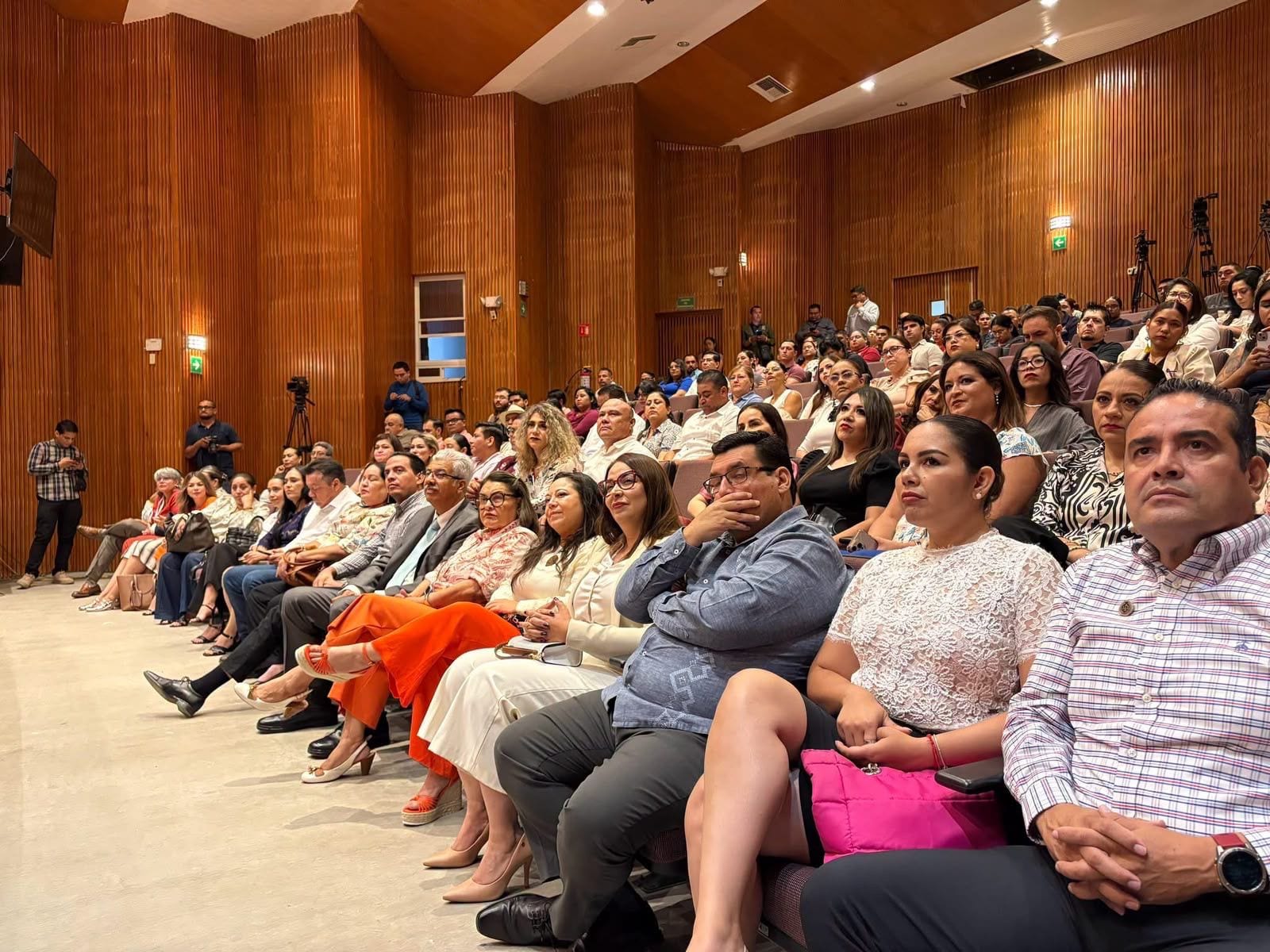 Alejandro Rojas Tirado en actividad pública